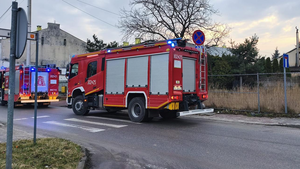 Pożar w domu przy ul. Zagnańskiej. W akcji cztery zastępy straży